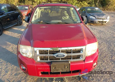 2011 Ford Escape Xlt из США, поврежденный, VIN 1FMCU0D71BKA61949